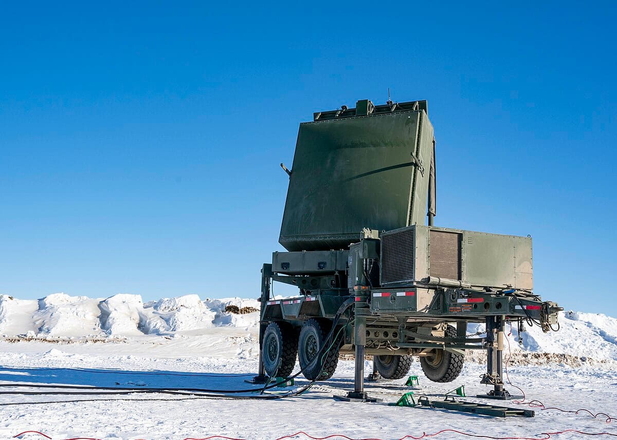 Canada rót 32 tỷ CAD củng cố lá chắn Bắc Cực