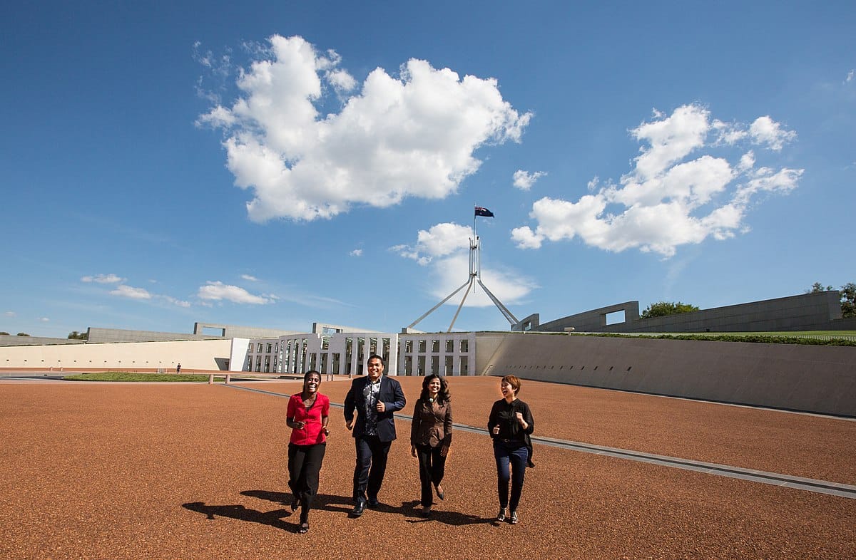 Australia Awards nhận hồ sơ học bổng toàn phần đến 30/4